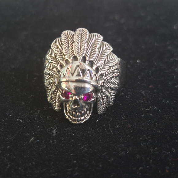 .925 Sterling Silver Skull with Native American Headwear Men's Ring Brand new - Picture 4 of 7